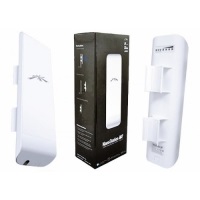 UBUQUITI UBNT NANOSTATION M2 2.4GHz Indoor/Outdoor airMax 11dBi CPE 150Mbps+ 13km Access Point - 1